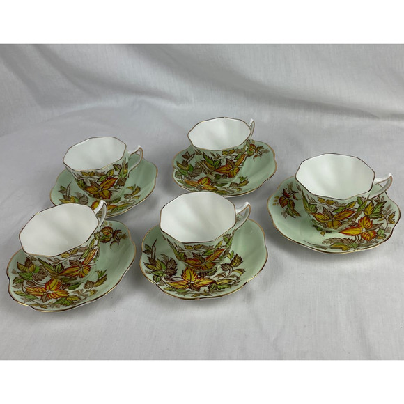 Vintage Rosina Bone China Tea Cup & Saucer - Set of 5